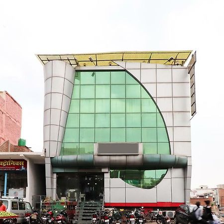 Oyo 45398 Kunal Hotel Etawah Экстерьер фото