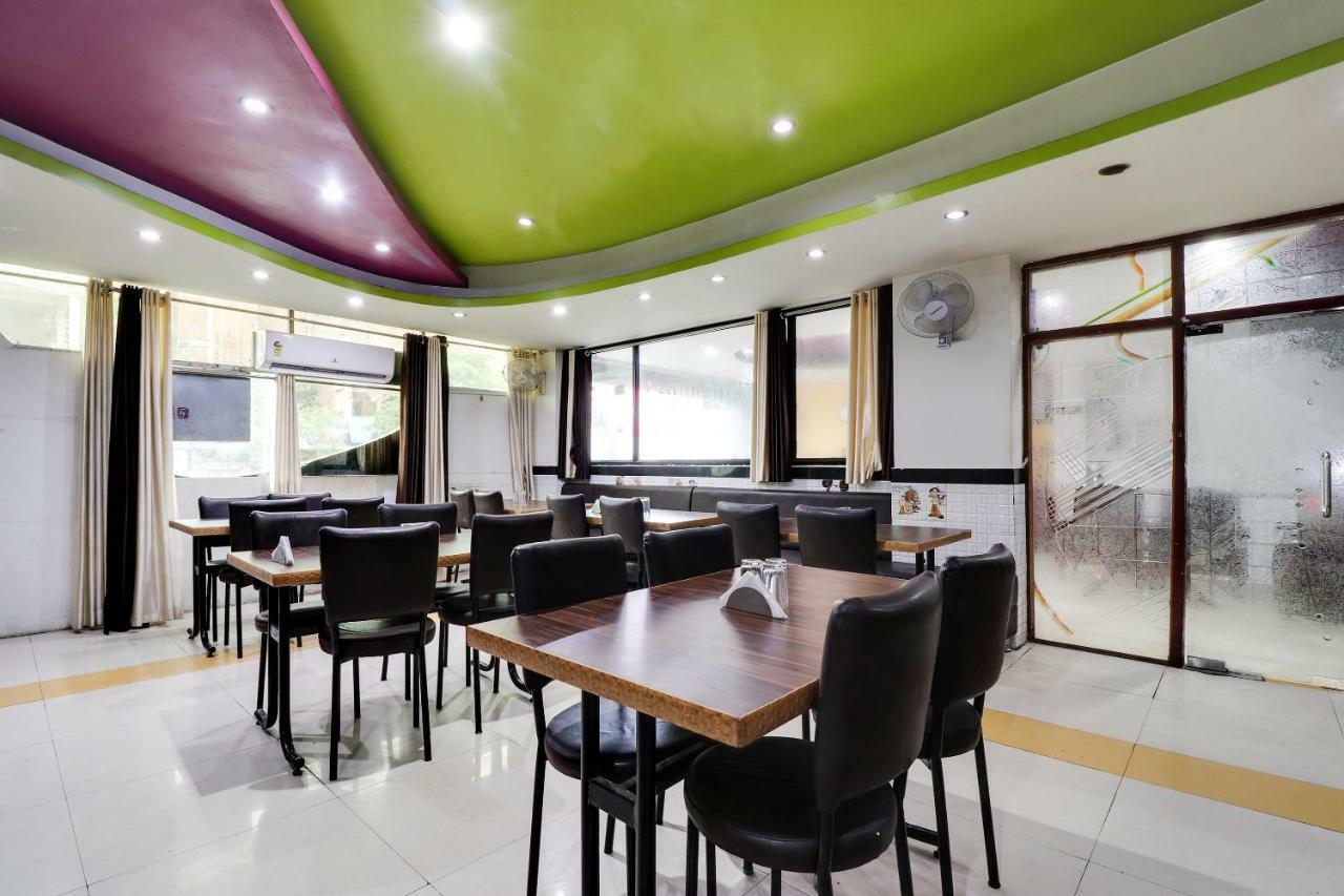 Oyo 45398 Kunal Hotel Etawah Экстерьер фото